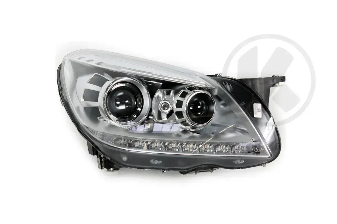 a1728205261 b   headlight r